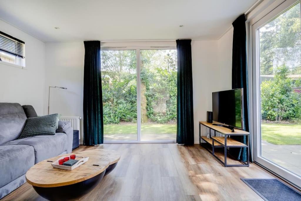 Chalet Modern Op De Veluwe Epe